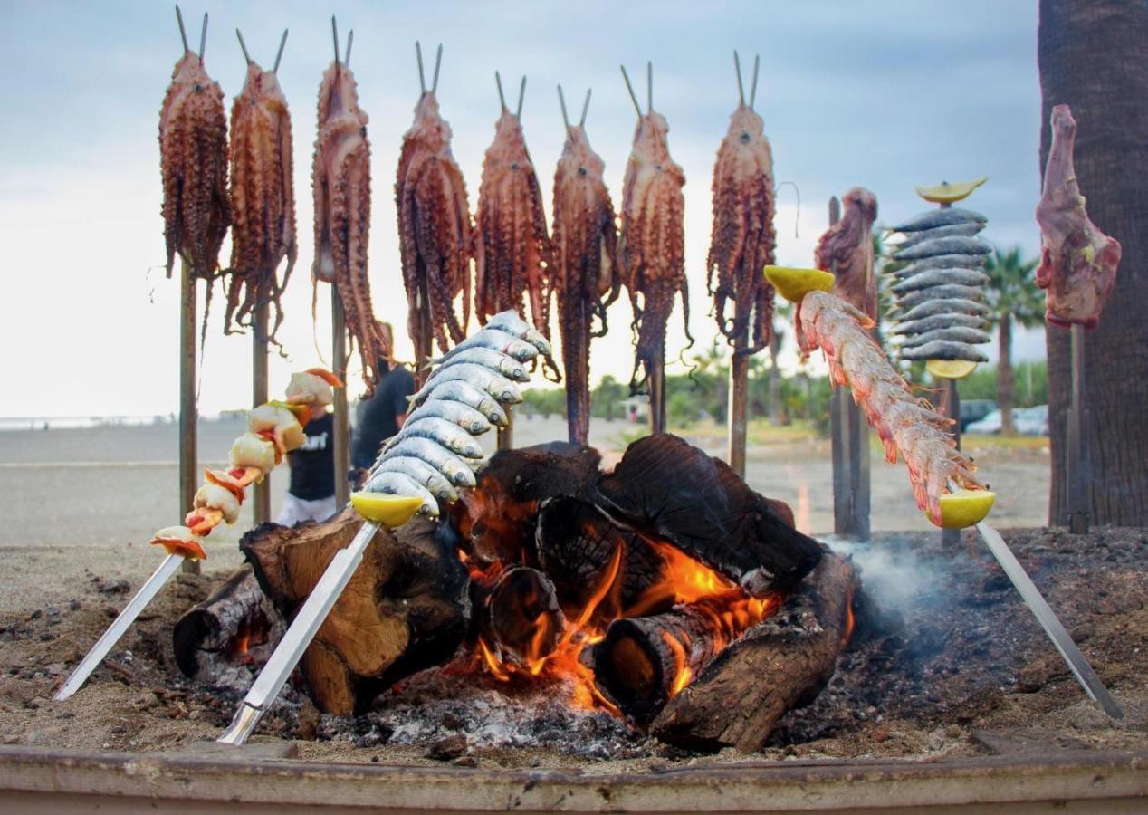Pushe Playa Velilla Beach&Tradition Almuñécar Екстериор снимка